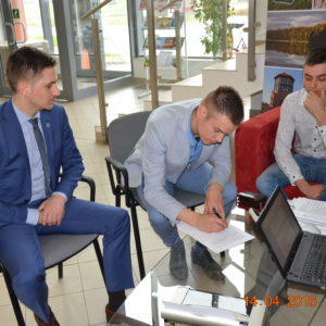 Podpisanie umowy sprzedaży działki inwestycyjnej na terenie ZPP Cierznie